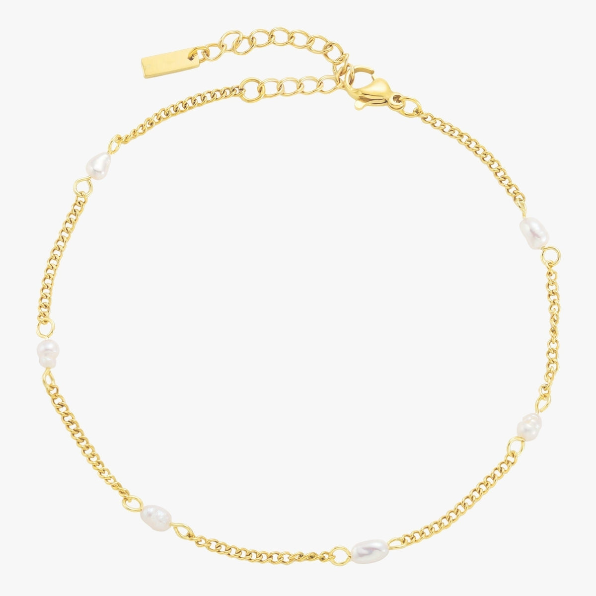 Noelle Jewelry gold freshwater pearl bracelet, flat lay