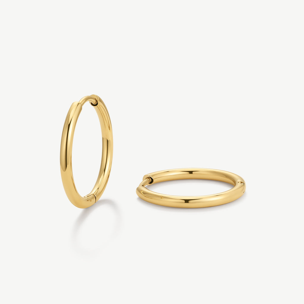 Gold essential hoop earrings