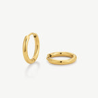 Essential small hoop earrings