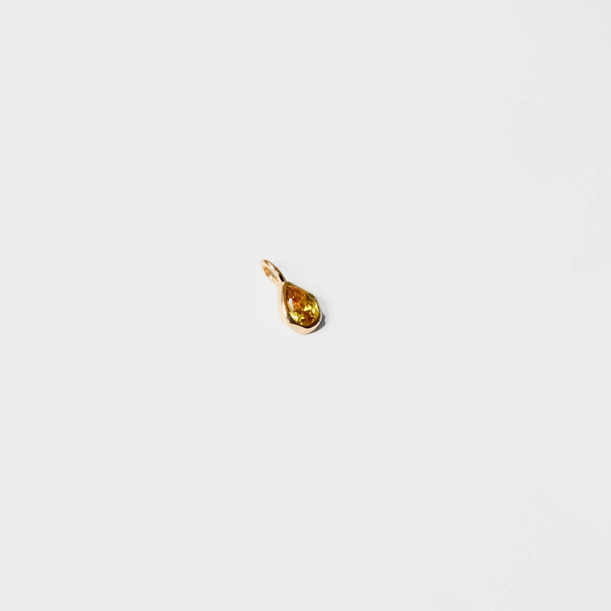 Birthstone charm August